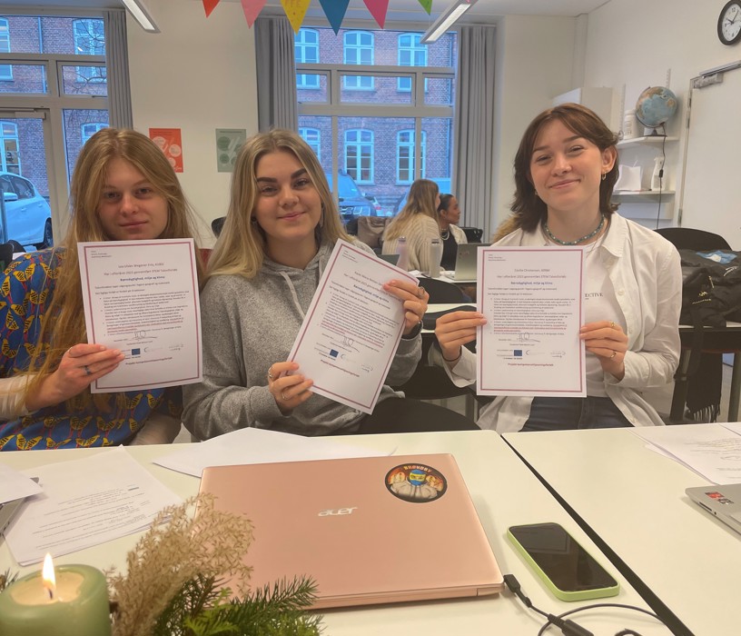 Lea Karen Og Cecilie P Klassen